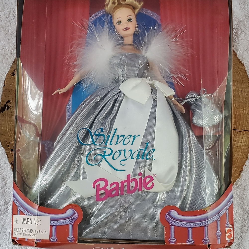 Silver Royal Barbie 1996 NIB, vintage